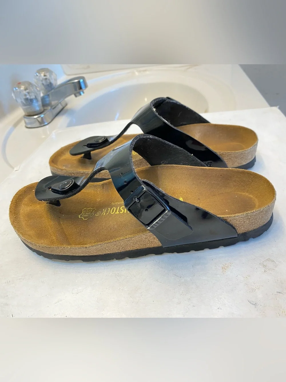 Birkenstock Gizeh Size 37, US Ladies Size 6,Men’s Size 5 great condition clean